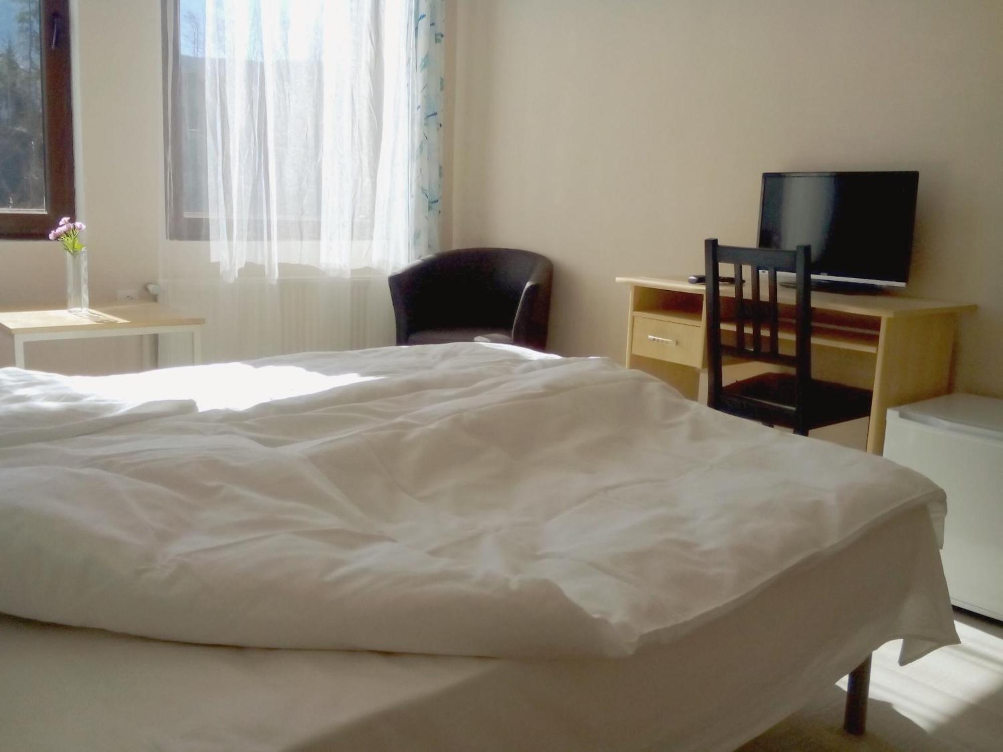 Hotel Hinovi Hvoyna 객실 사진