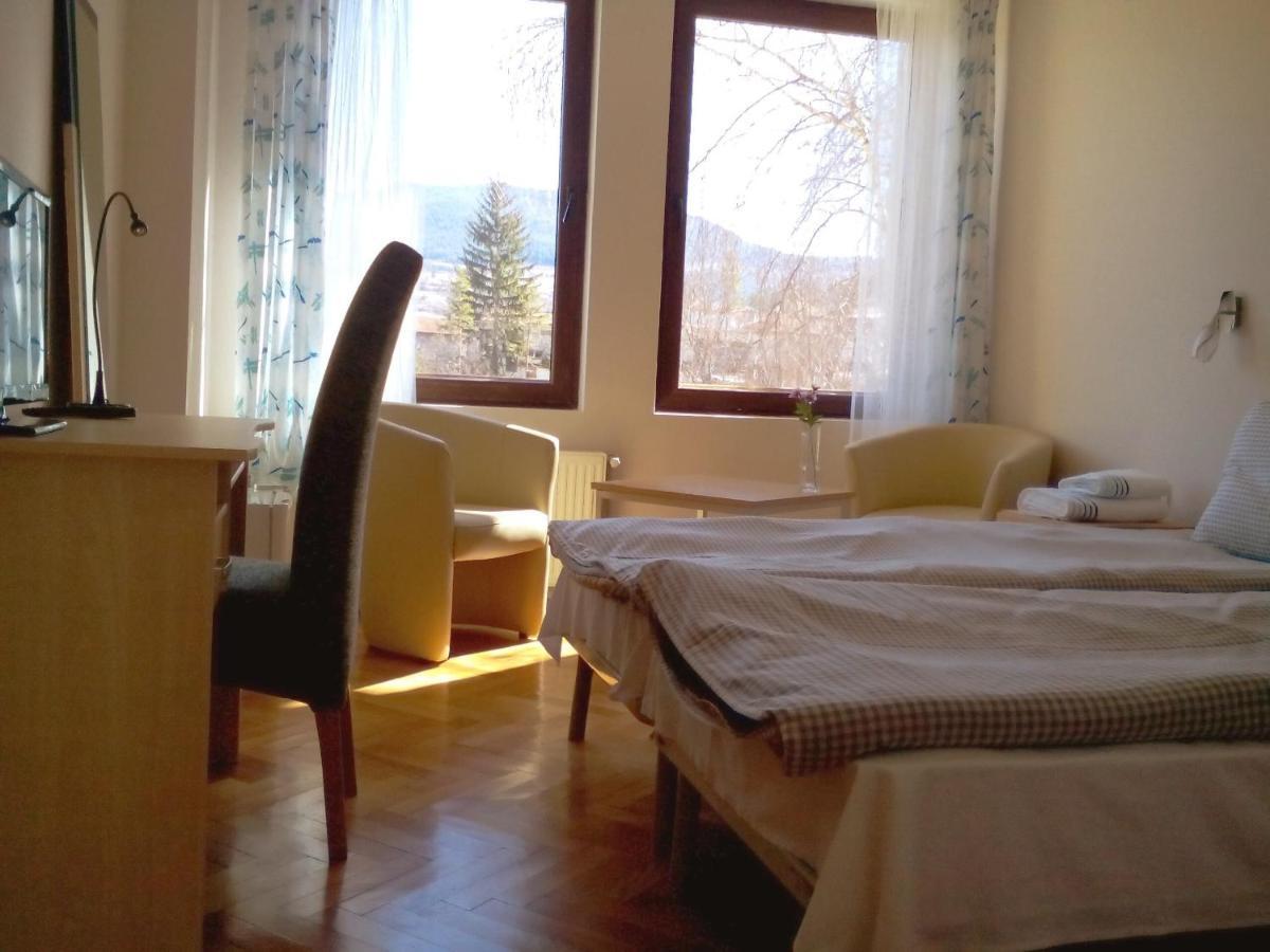 Hotel Hinovi Hvoyna 객실 사진